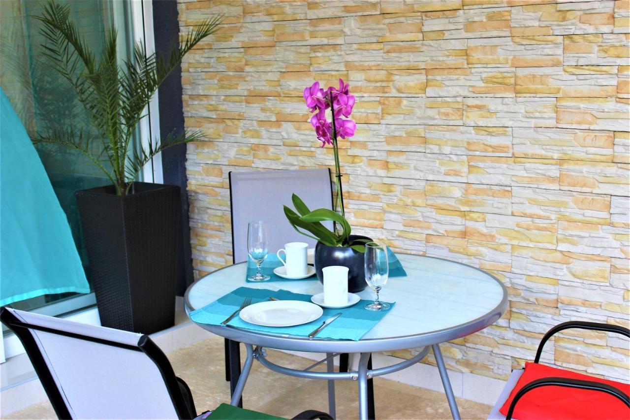 Marine Lux Apartments Pula Exterior photo