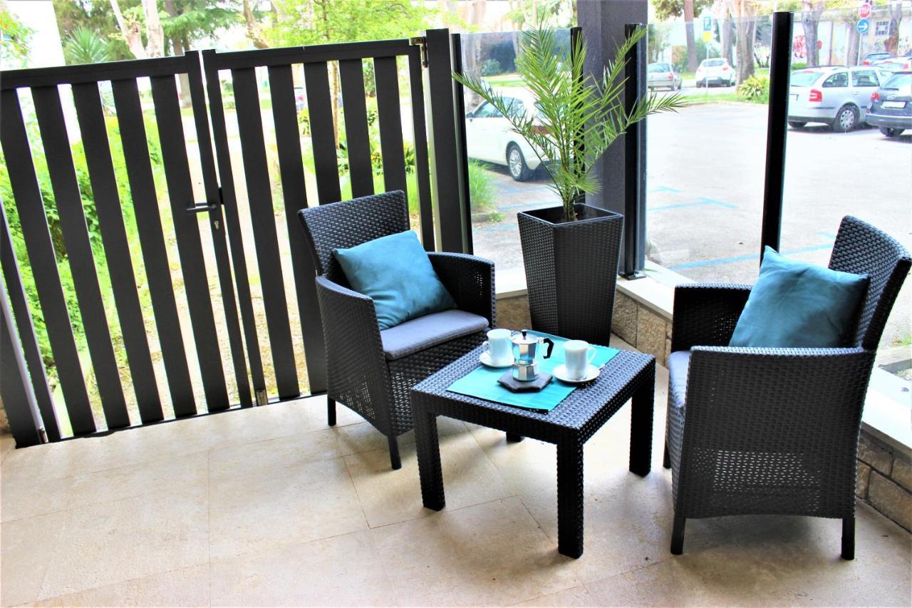 Marine Lux Apartments Pula Exterior photo